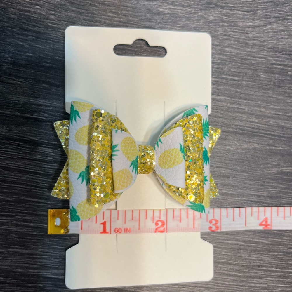 Pineapple hair bow!